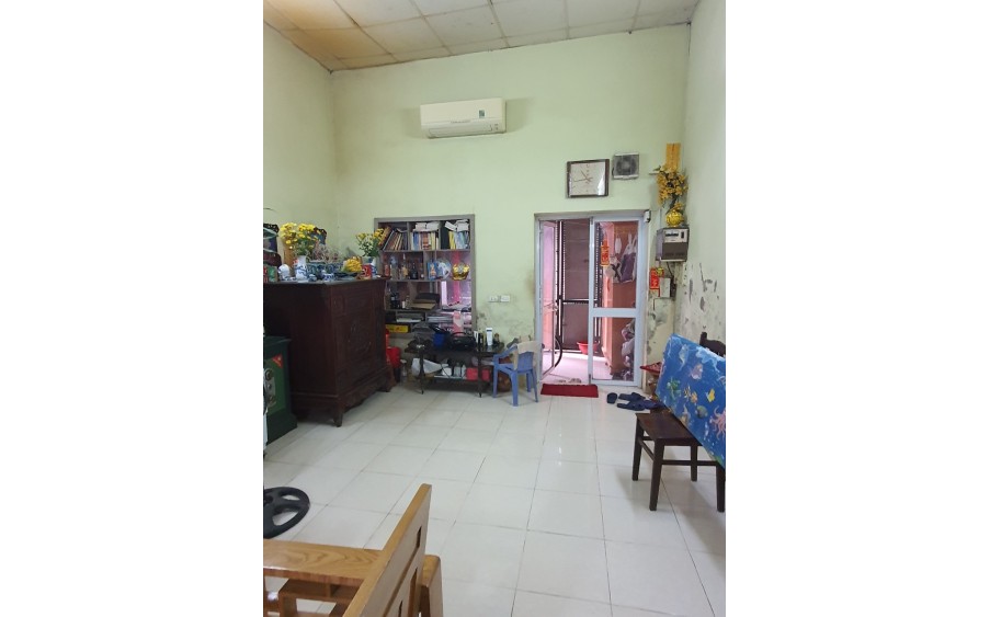 Bán Nhà Định Công Thượng - Hoàng Mai, DT 45m2, 1.5Tầng, Ôtô, Giá Nhỉnh 2tỷ
Bán Nhà Định Công Thượng - Hoàng Mai, DT 45m2, 1.5Tầng, Ôtô, Giá Nhỉnh